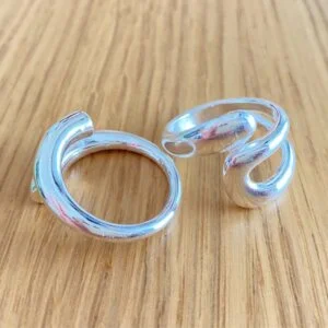 Sidabrinis minimalistinis unikalios formos žiedas-11