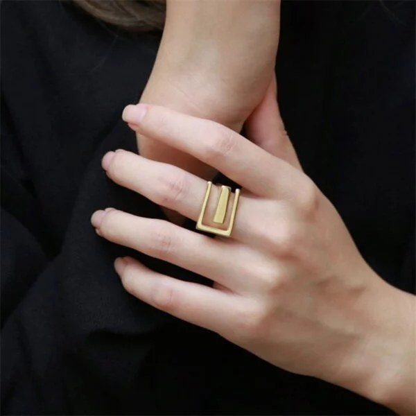 Sidabrinis stačiakampio formos žiedas-4 Sidabrinis stačiakampio formos žiedas-4