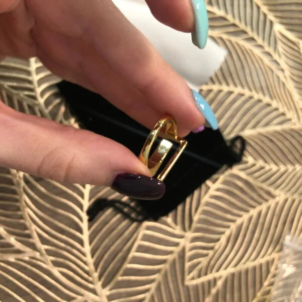 Sidabrinis stačiakampio formos žiedas-8 Sidabrinis stačiakampio formos žiedas-8