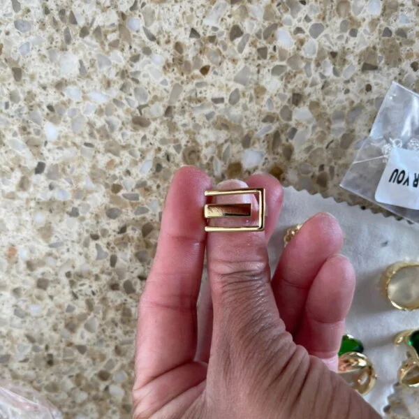 Sidabrinis stačiakampio formos žiedas-9 Sidabrinis stačiakampio formos žiedas-9