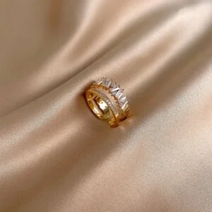 Prabangus cirkonio ir aukso žiedas-11