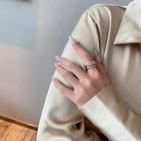 Prabangus cirkonio ir aukso žiedas-3 Prabangus cirkonio ir aukso žiedas-3