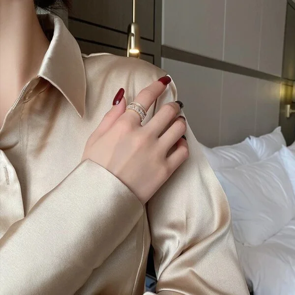 Prabangus cirkonio ir aukso žiedas-4 Prabangus cirkonio ir aukso žiedas-4