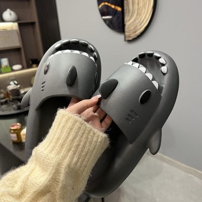 2022-summer-slippers-slepetes-sark-14 2022-summer-slippers-slepetes-sark-14