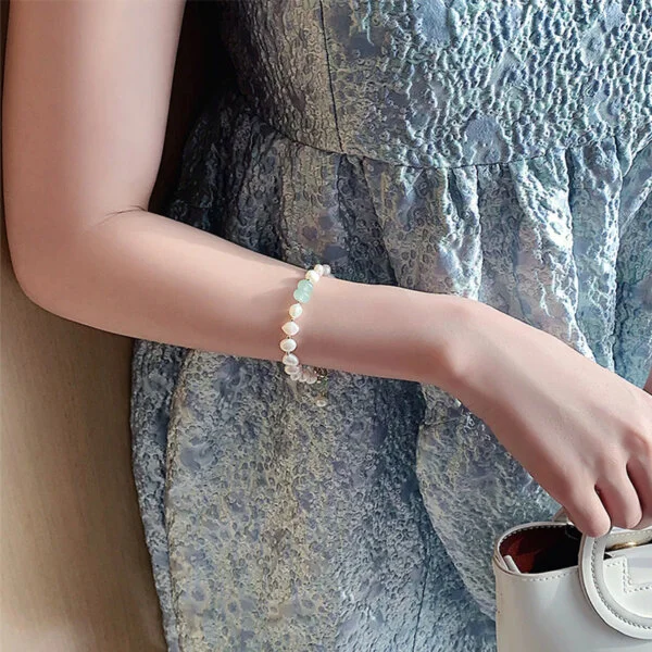apyranke-baroque-green-pearl-bracelet-01
