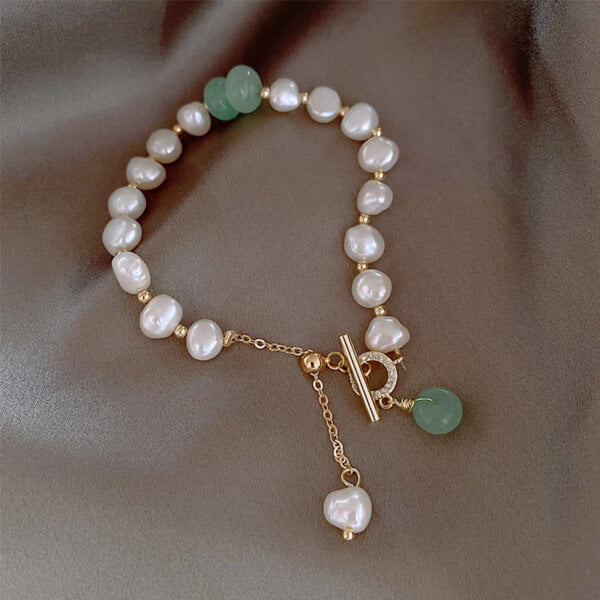 apyranke-baroque-green-pearl-bracelet-04 apyranke-baroque-green-pearl-bracelet-04