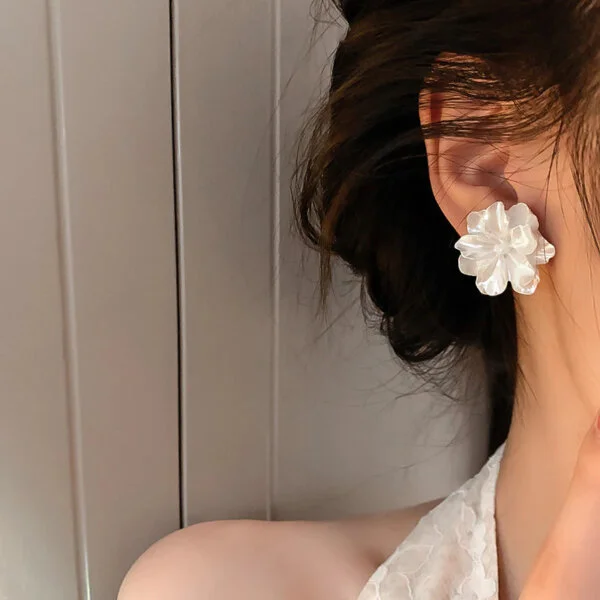 auskarai-flower-stud-earrings-02 auskarai-flower-stud-earrings-02