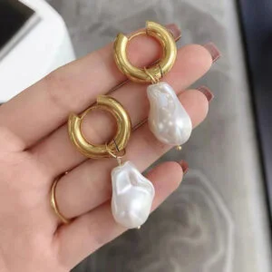 auskarai-baroko-perlas-stud-earrings-00