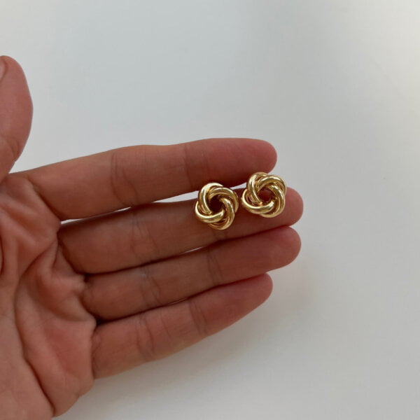 auskarai-oreiles-stud-earrings-3 auskarai-oreiles-stud-earrings-3