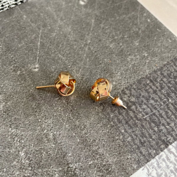 auskarai-oreiles-stud-earrings-6 auskarai-oreiles-stud-earrings-6