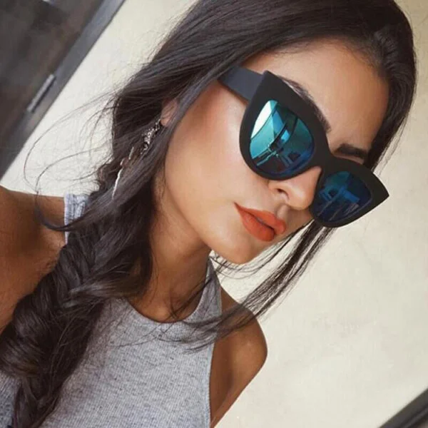 akiniai-nuo-saules-glamour-sunglasses-03 akiniai-nuo-saules-glamour-sunglasses-03