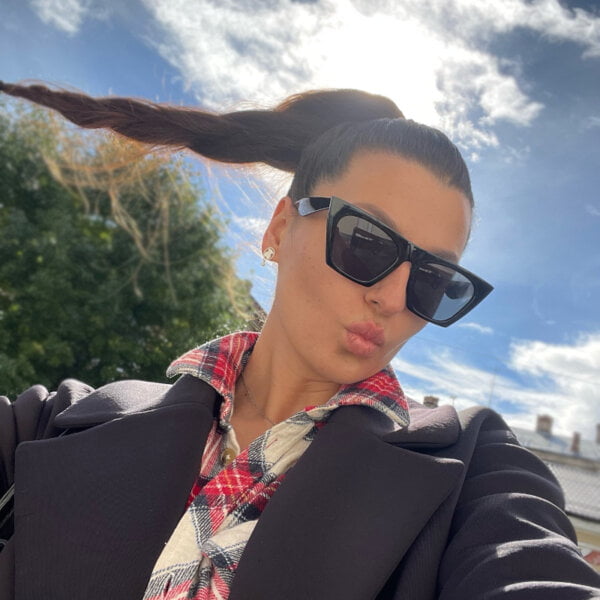 akiniai-nuo-saules-sharp-square-sunglasses-1 akiniai-nuo-saules-sharp-square-sunglasses-1