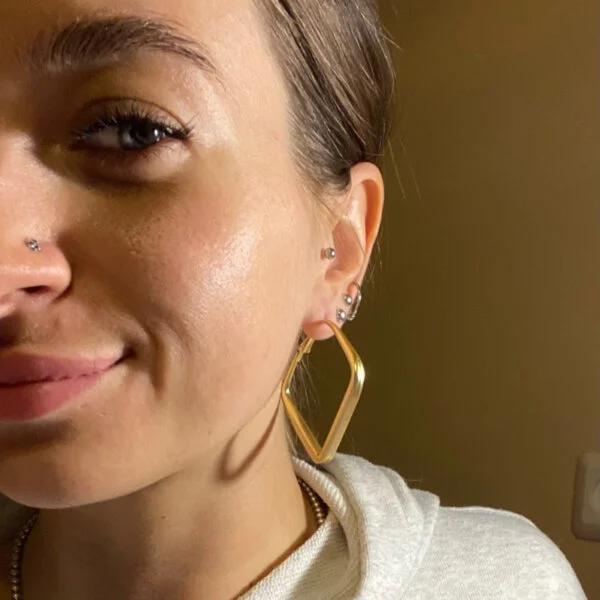 auskarai-squared-stud-earrings-02 auskarai-squared-stud-earrings-02