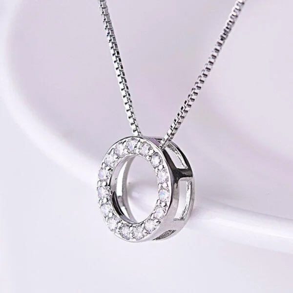 pakabukas-brilliant-circle-necklace-pendant-02 pakabukas-brilliant-circle-necklace-pendant-02