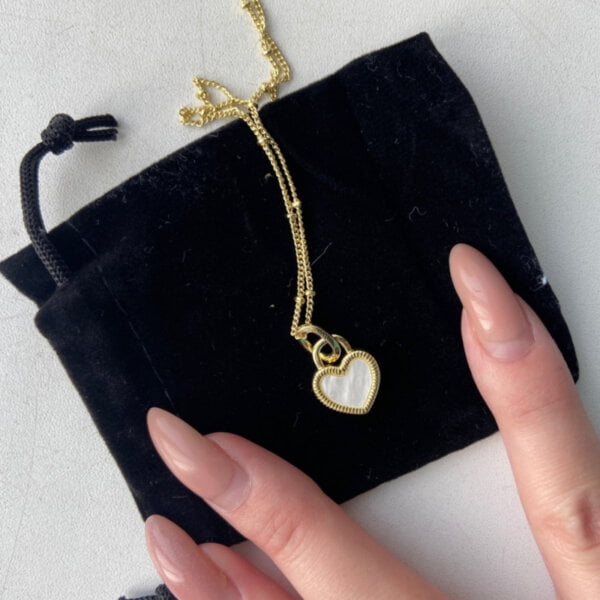 pakabukas-double-sided-heart-necklace-pendant-05 pakabukas-double-sided-heart-necklace-pendant-05