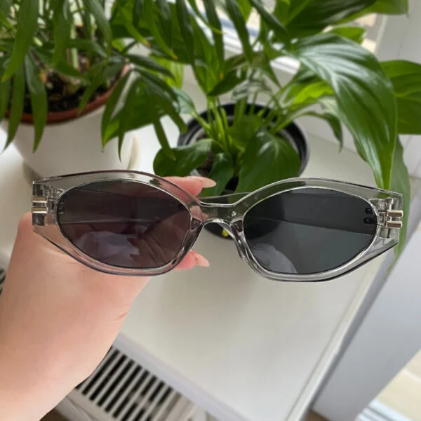 akiniai-nuo-saules-signature-sunglasses-05 akiniai-nuo-saules-signature-sunglasses-05
