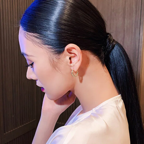 auskarai-stud-earrings-daria-02 auskarai-stud-earrings-daria-02