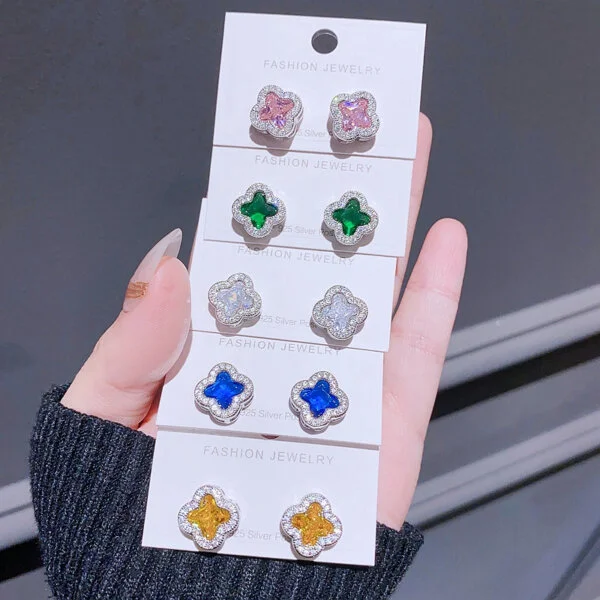 auskarai-stud-earrings-lara-01
