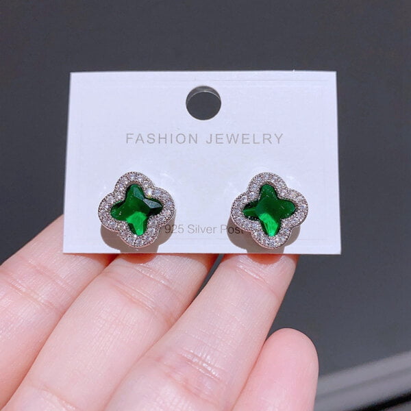 auskarai-stud-earrings-lara-04 auskarai-stud-earrings-lara-04