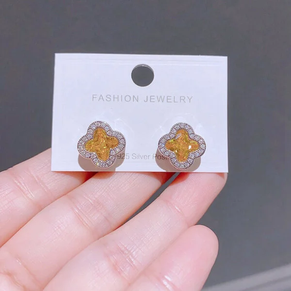 auskarai-stud-earrings-lara-06 auskarai-stud-earrings-lara-06