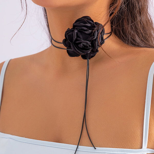 kaklo-papuosalas-necklace-hyacinth-02 kaklo-papuosalas-necklace-hyacinth-02