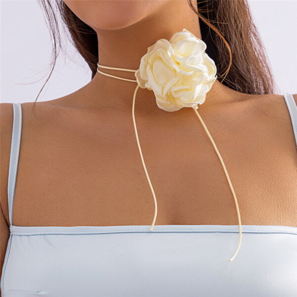 kaklo-papuosalas-necklace-hyacinth-04 kaklo-papuosalas-necklace-hyacinth-04