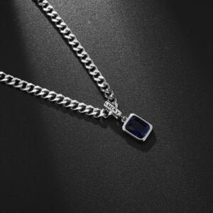 pakabukas-necklace-pendant-gerbera-03