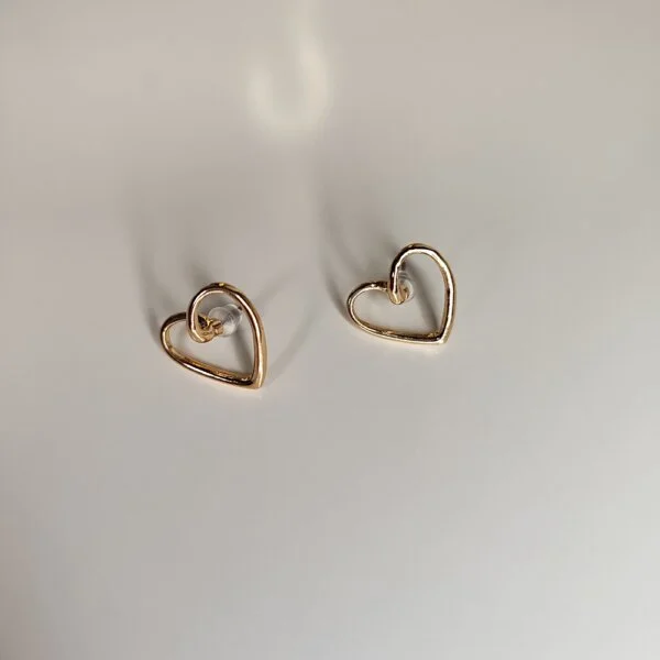 auskarai-stud-earrings-small-heart-03 Auskarai „Small heart“