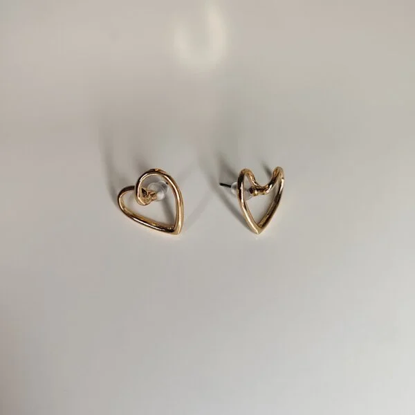 auskarai-stud-earrings-small-heart-04 Auskarai „Small heart“