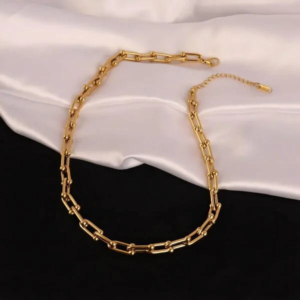 kaklo-papuosalas-necklace-quince-02 Kaklo papuošalas „Quince“